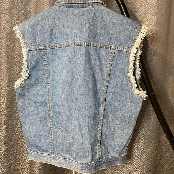 Vintage Cut Off Denim Vest - Jean Jacket Vest - Picture 4 of 6